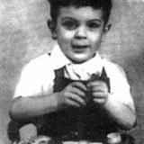 barrettprefloyd02 Syd  l'ge de 4 ans, lorsque la famille habitait encore au 60 Glisson Road   Cambridge.