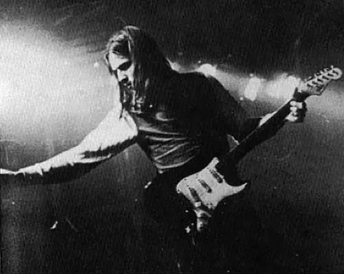 gilmourlive024 